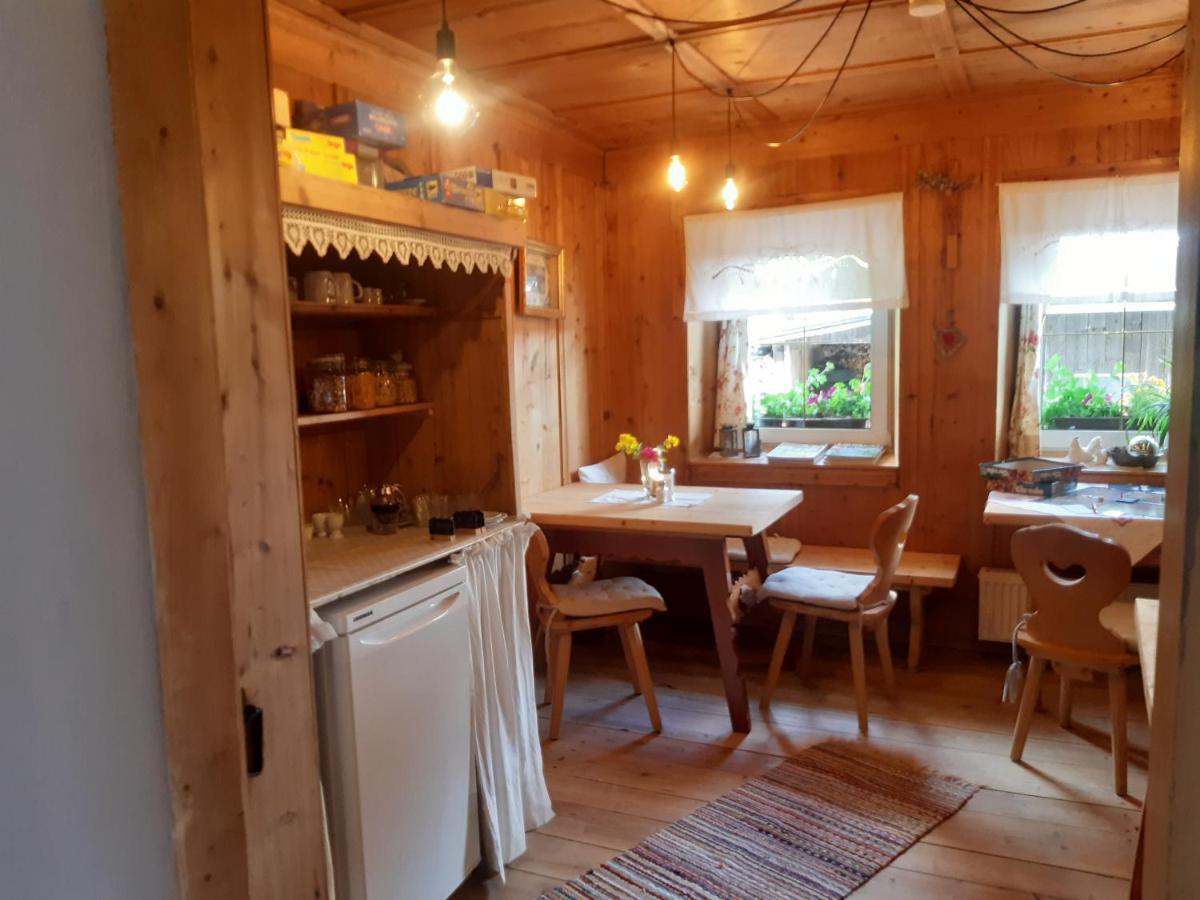 Bed & Breakfast Dolomiti Bey Haus Pinter Assling Buitenkant foto